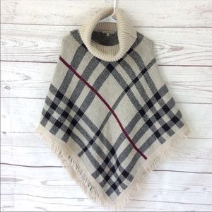 Elisabetta poncho